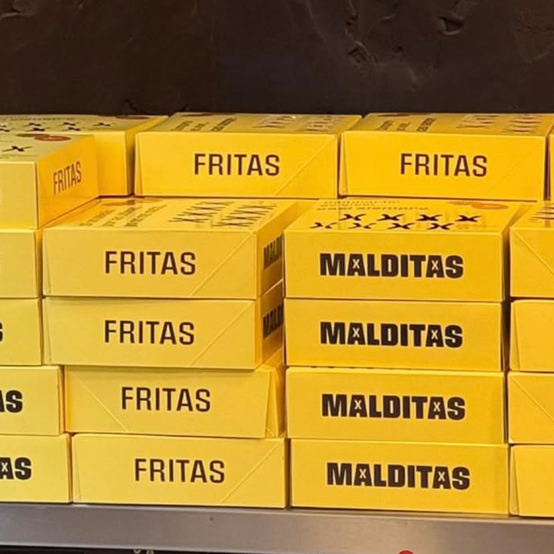 cajas para patatas fritas con medidas y dise&ntilde;o personalizado hechas en Espa&ntilde;a en color amarillo